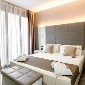 **** Hotel Acca Palace Aa Włochy